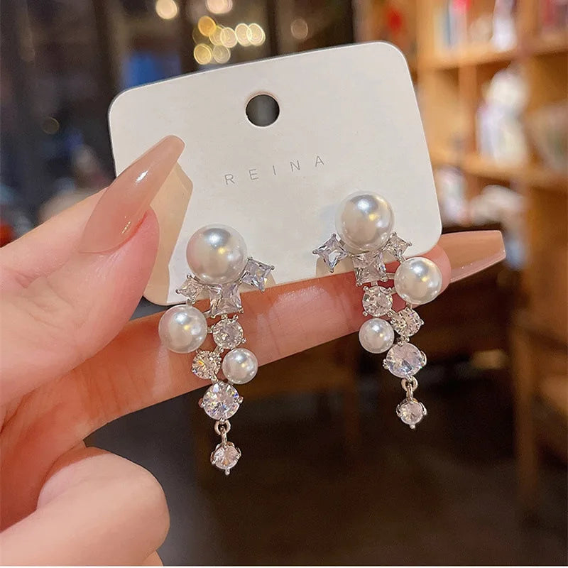 Classic Diora Earrings