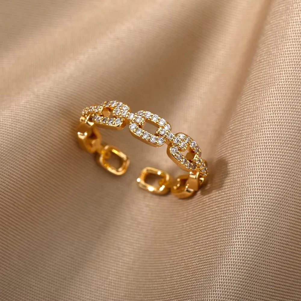 Lilura Gold Rings