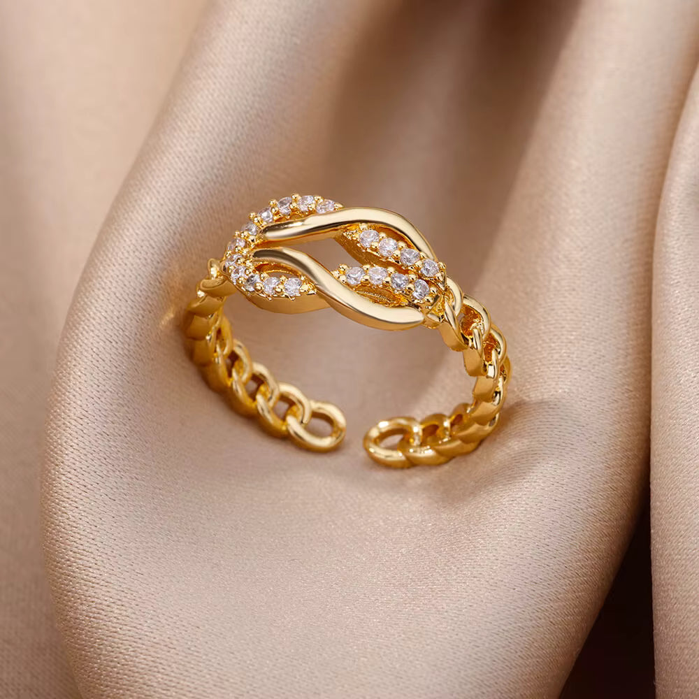 Lilura Gold Rings
