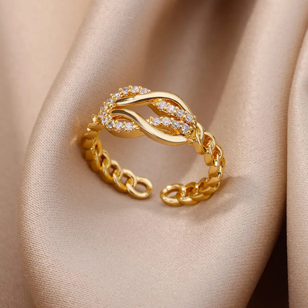 Lilura Gold Rings