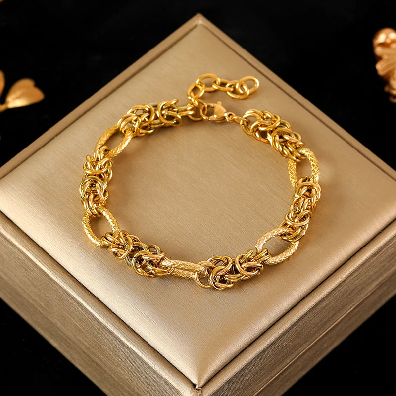 Quin Gold Bracelet