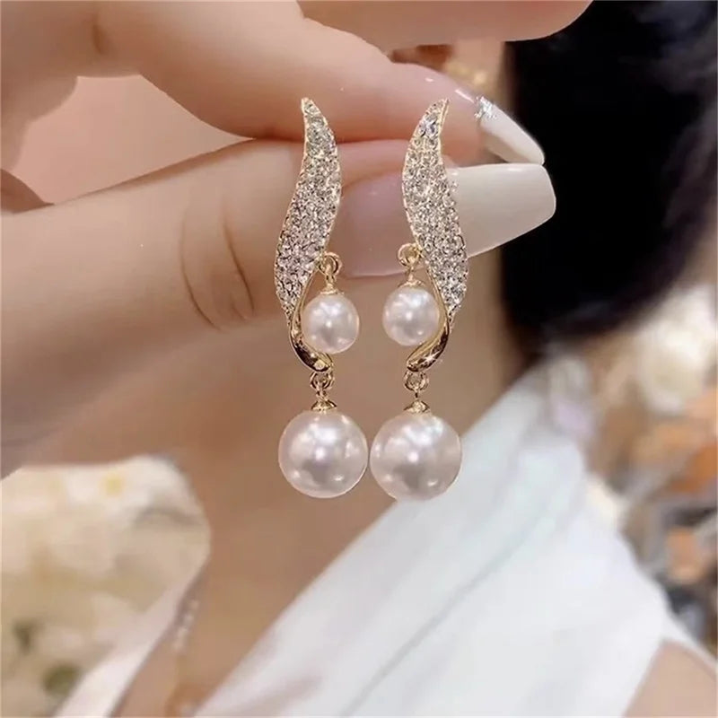 Classic Diora Earrings