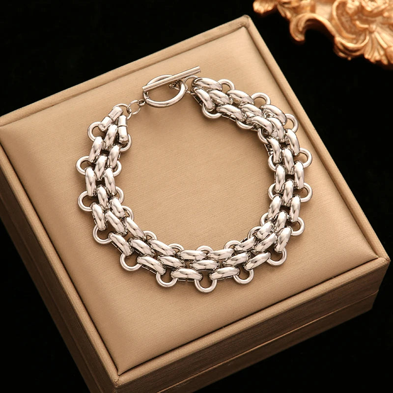 Quin Gold Bracelet