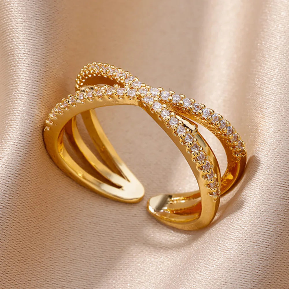 Lilura Gold Rings